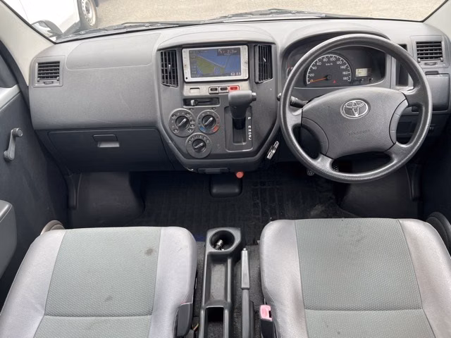 TOYOTA TOWN ACE