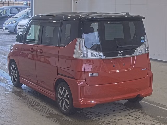 MITSUBISHI DELICA D:2