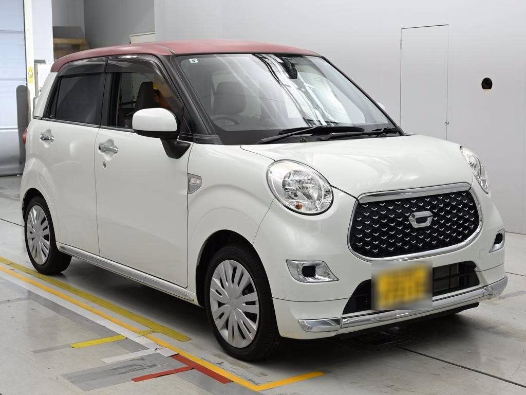 DAIHATSU CAST