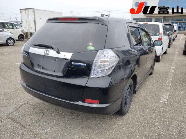 HONDA FIT SHUTTLE