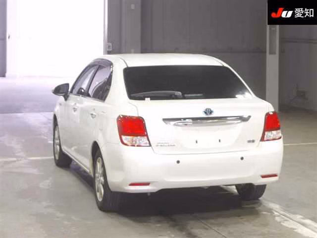 TOYOTA COROLLA AXIO