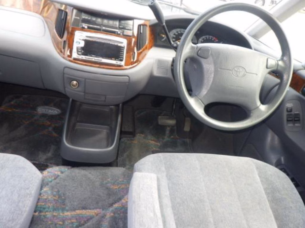 TOYOTA ESTIMA