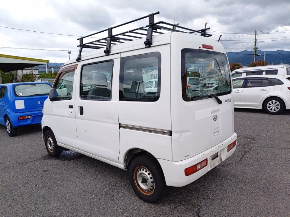 DAIHATSU HIJET