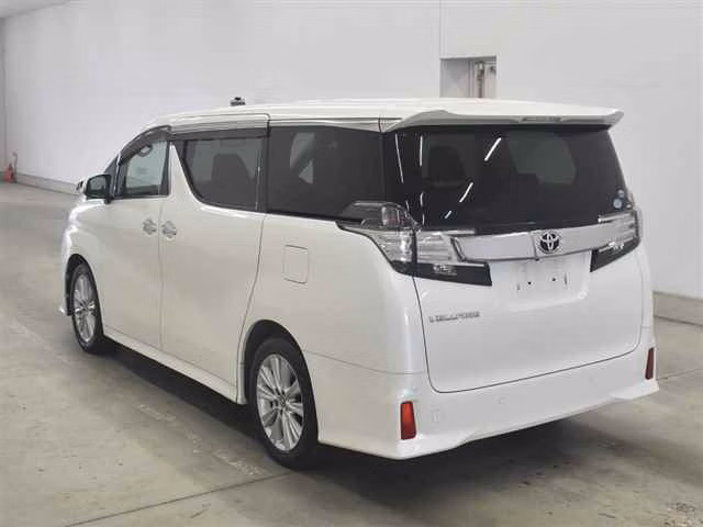 TOYOTA VELLFIRE