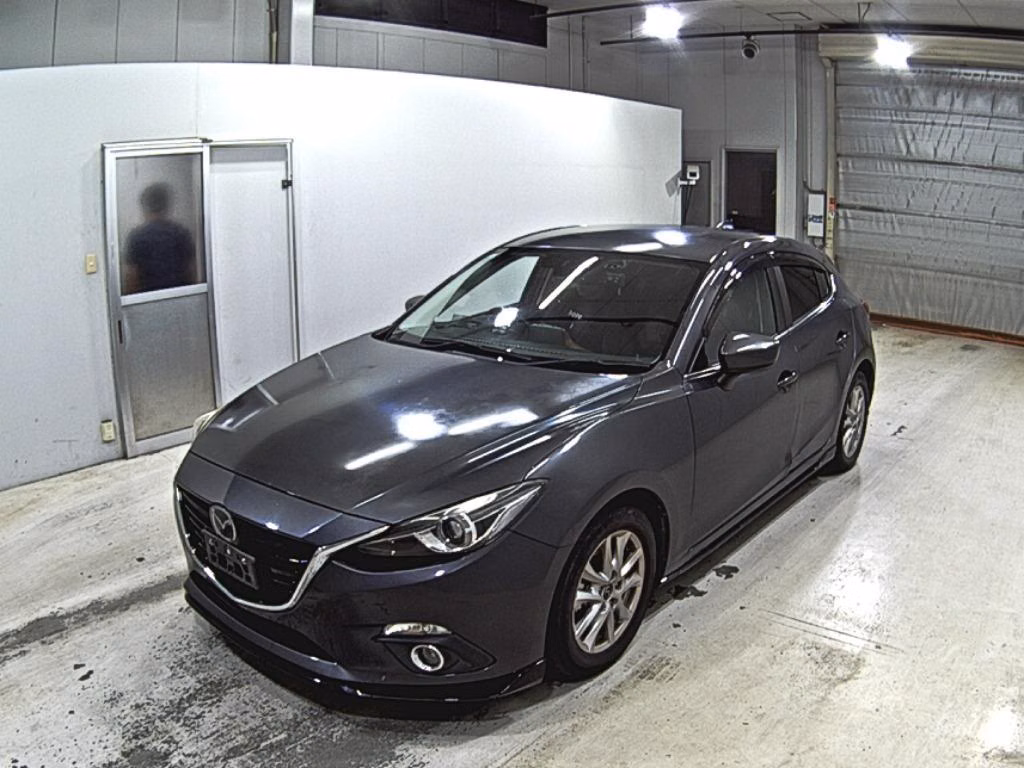 MAZDA AXELA