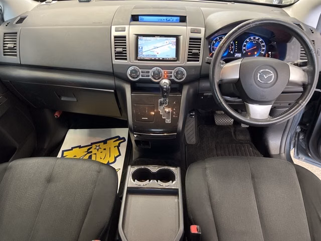 MAZDA MPV