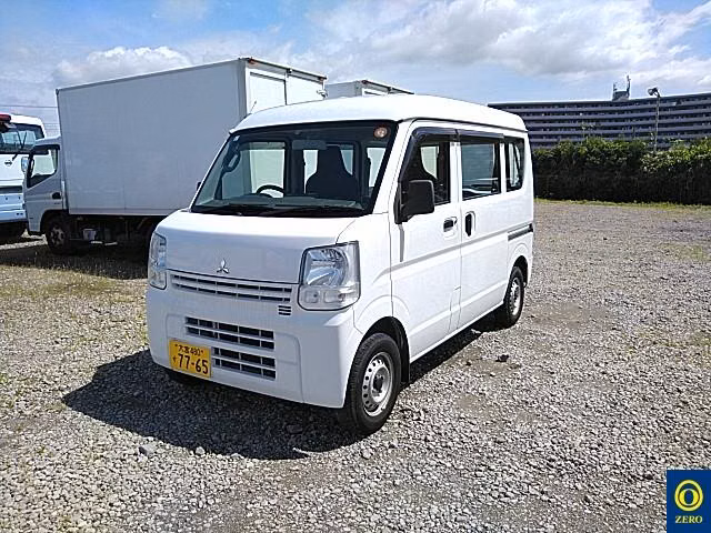 MITSUBISHI MINICAB