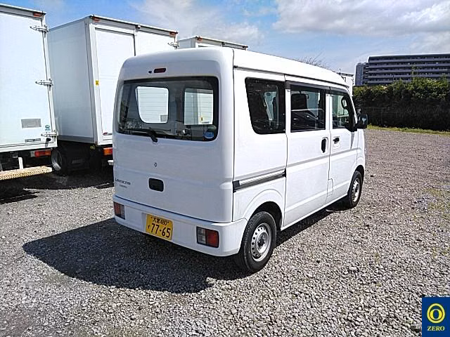 MITSUBISHI MINICAB