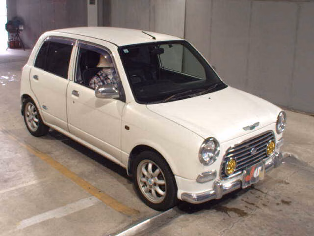 DAIHATSU MIRA GINO