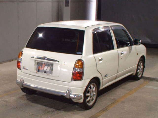 DAIHATSU MIRA GINO