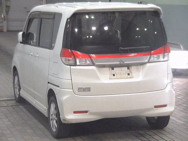 MITSUBISHI DELICA D:2