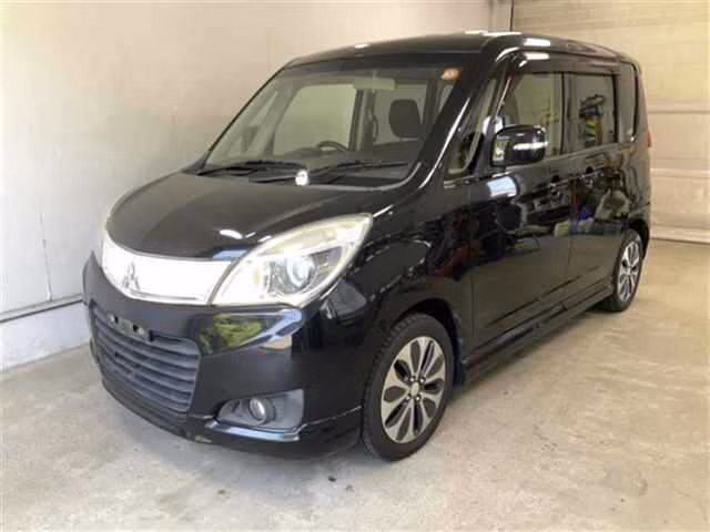 MITSUBISHI DELICA D:2