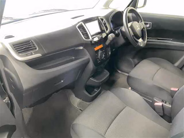 MITSUBISHI DELICA D:2