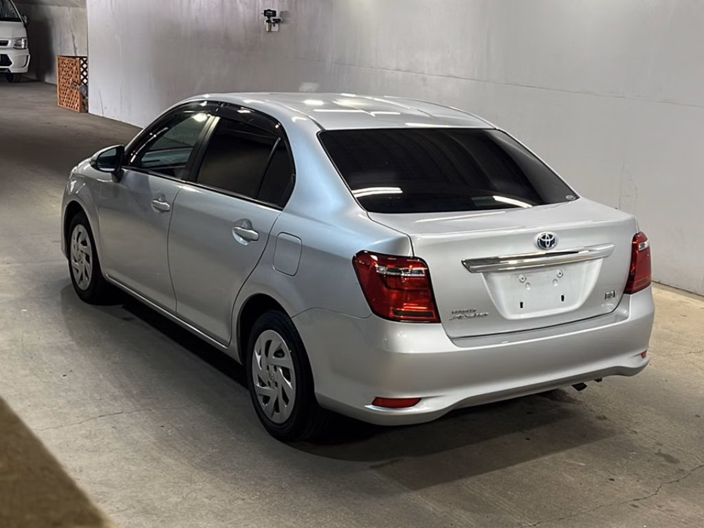 TOYOTA COROLLA AXIO