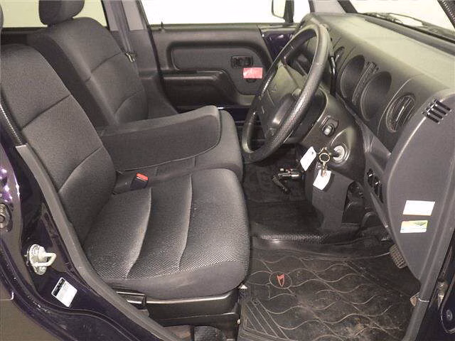 DAIHATSU NAKED