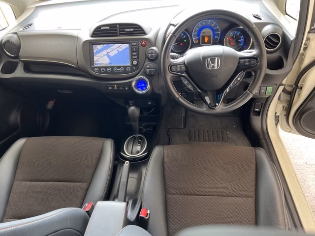 HONDA FIT SHUTTLE
