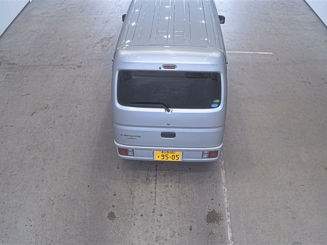 MITSUBISHI MINICAB