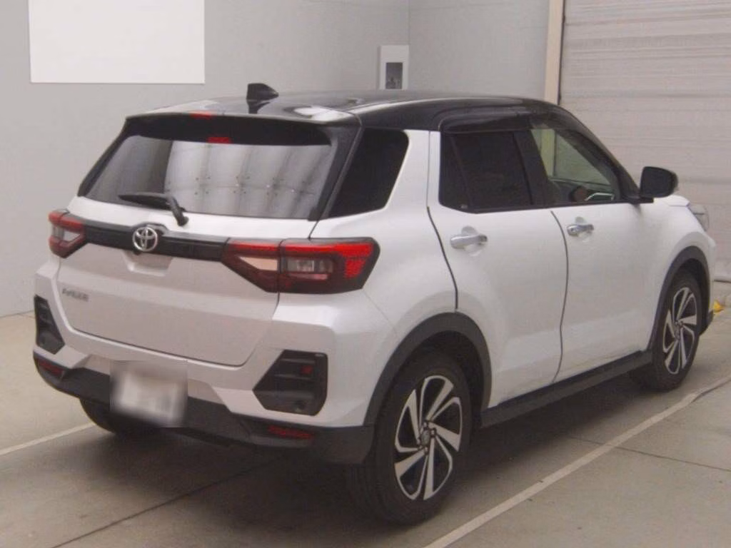 TOYOTA RAIZE