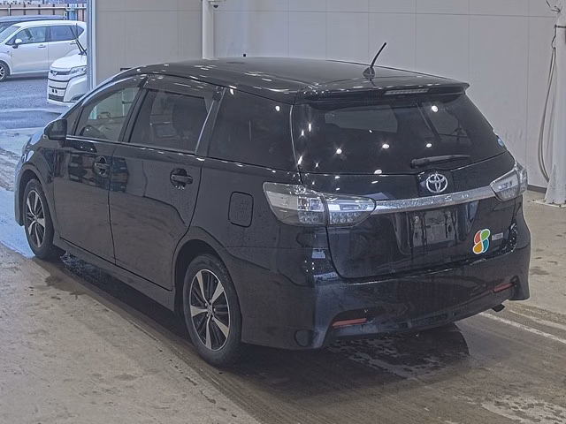 TOYOTA WISH