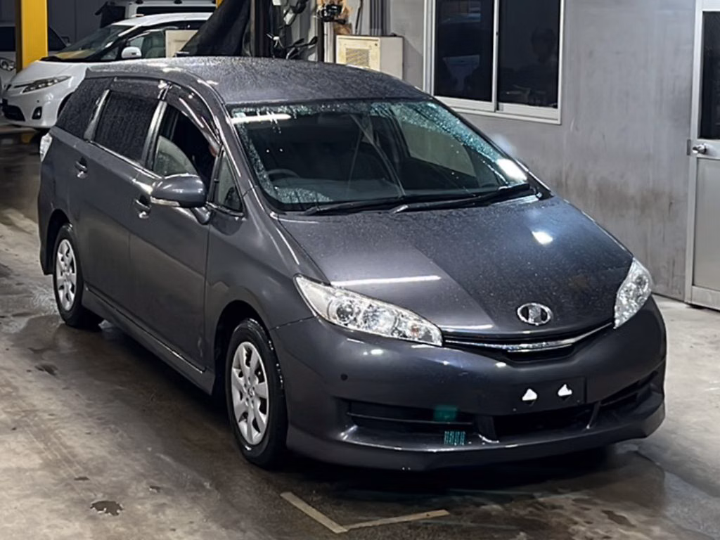 TOYOTA WISH