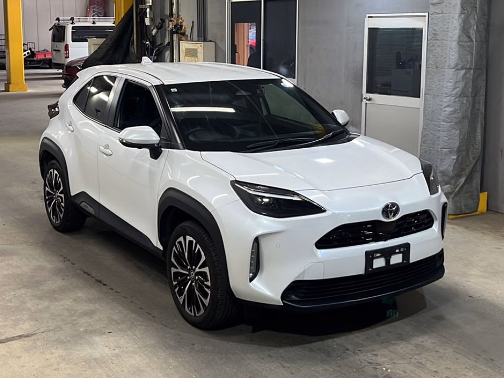 TOYOTA YARIS CROSS