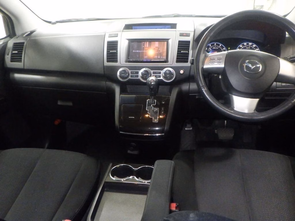 MAZDA MPV