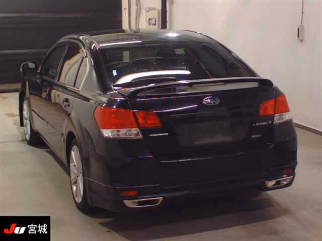 SUBARU LEGACY B4