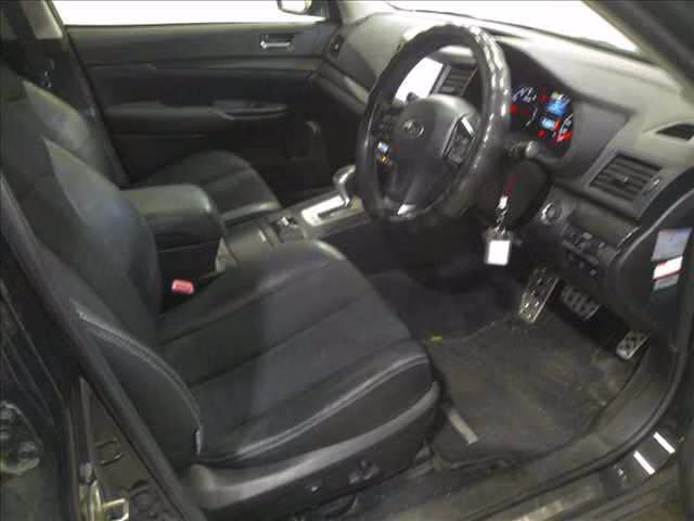 SUBARU LEGACY B4