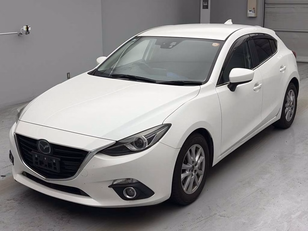 MAZDA AXELA