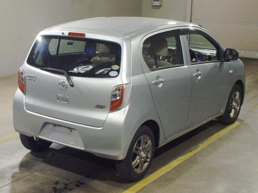 TOYOTA PIXIS EPOCH