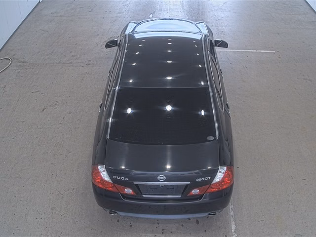 NISSAN FUGA