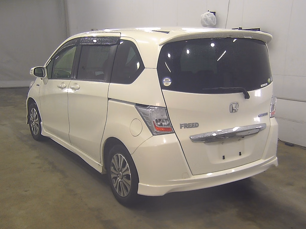 HONDA FREED