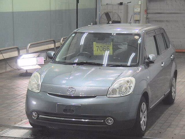 MAZDA VERISA