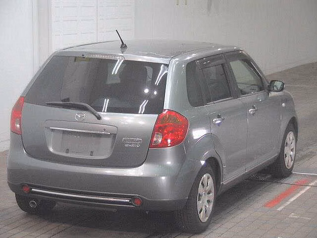 MAZDA VERISA