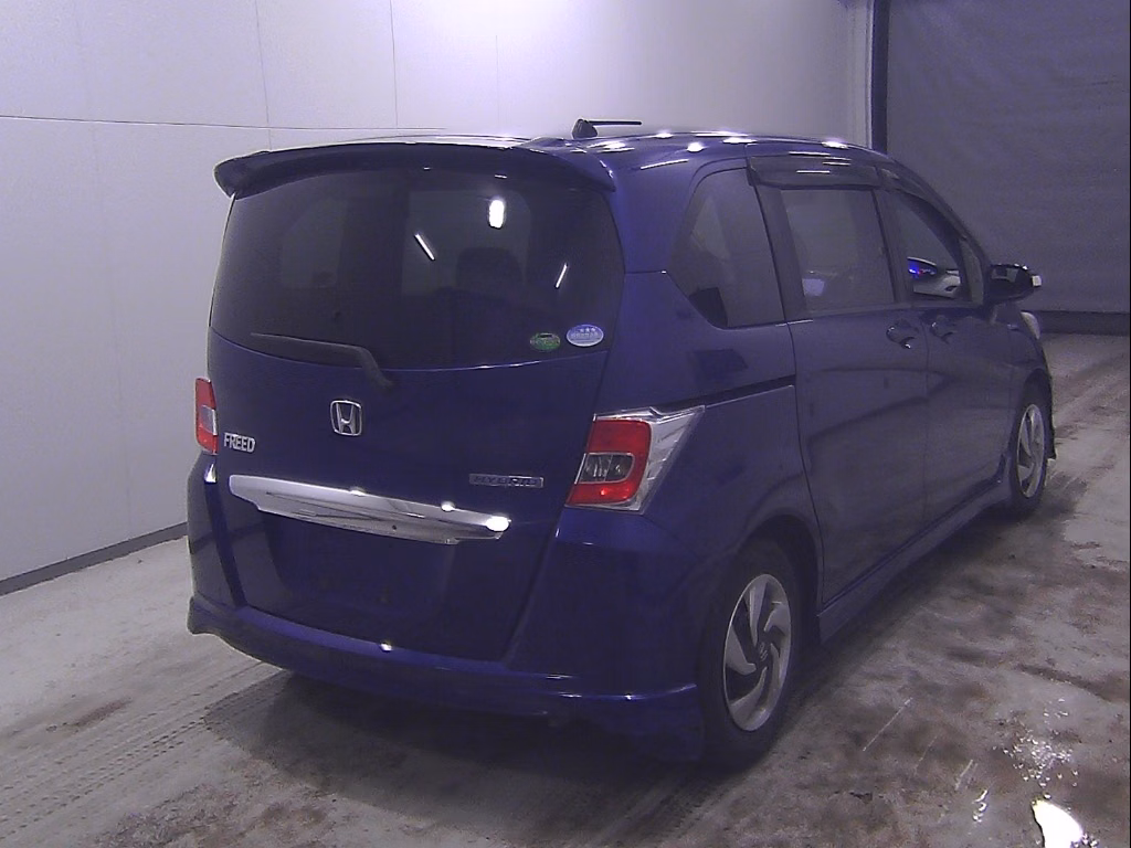 HONDA FREED