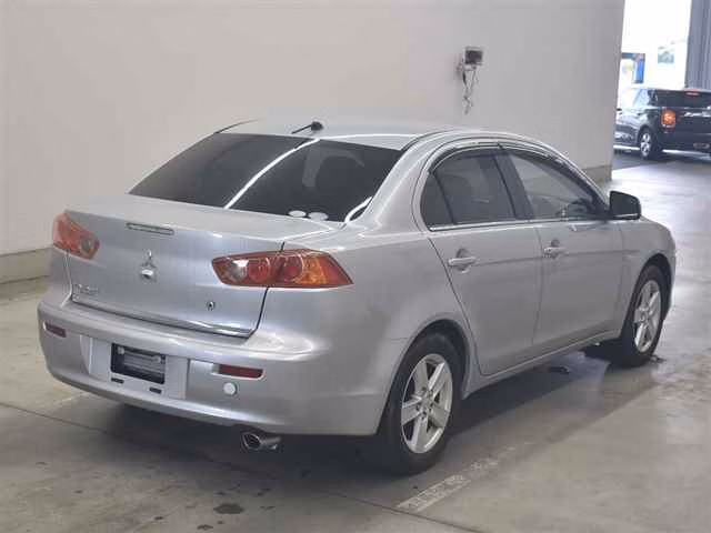 MITSUBISHI GALANT FORTIS