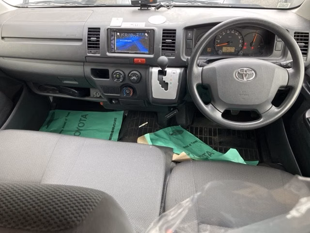 TOYOTA REGIUS ACE