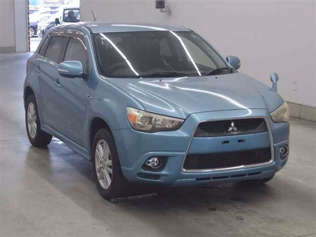 MITSUBISHI RVR