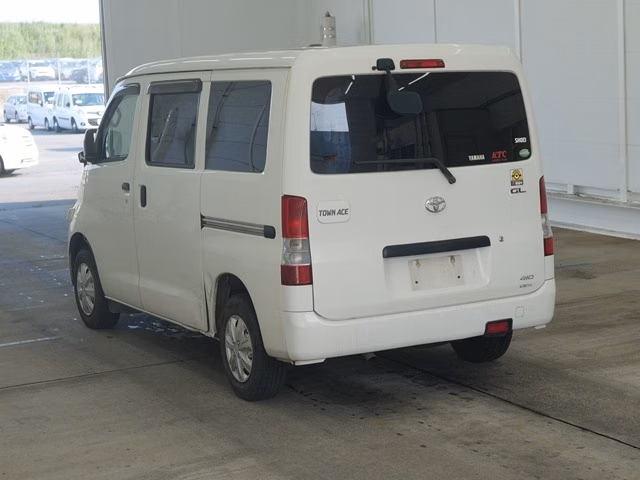 TOYOTA TOWN ACE