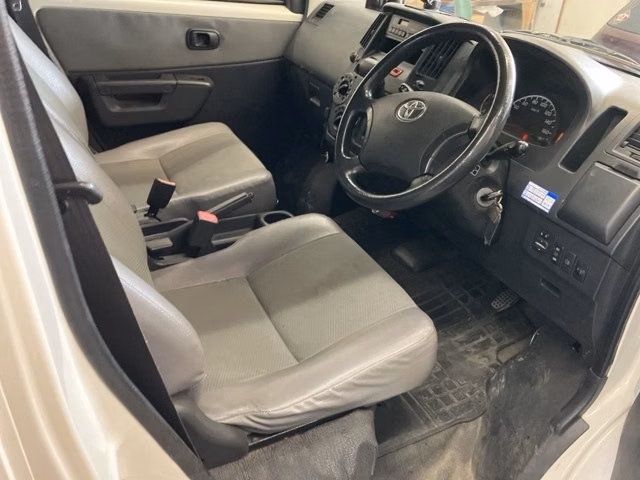 TOYOTA TOWN ACE