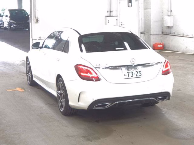 MERCEDES-BENZ C-CLASS