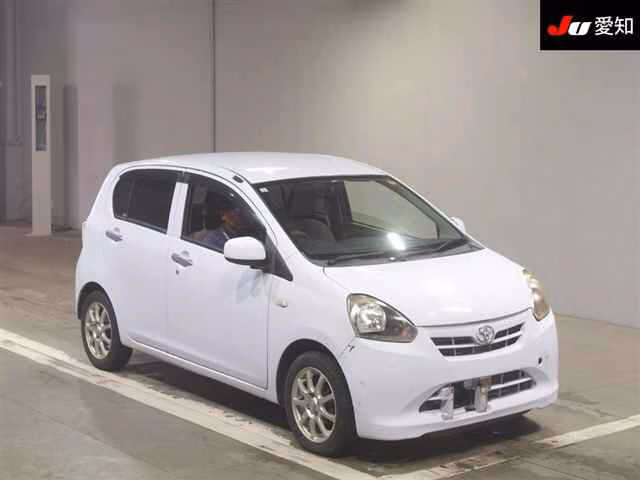 TOYOTA PIXIS EPOCH