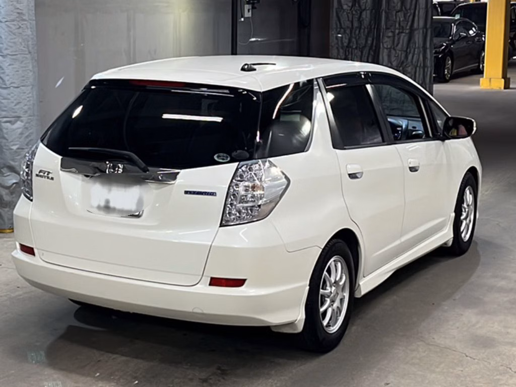 HONDA FIT SHUTTLE