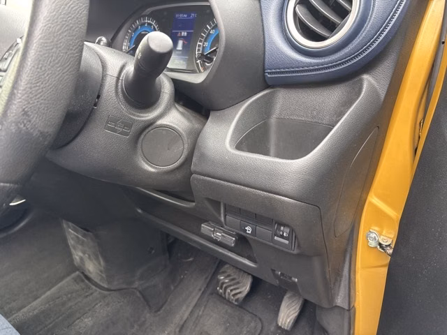 MITSUBISHI EK X