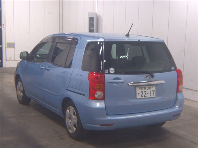 TOYOTA RAUM