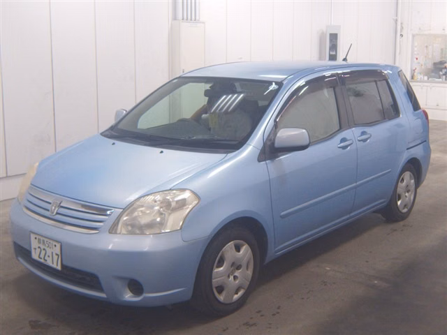TOYOTA RAUM