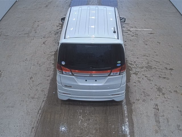MITSUBISHI DELICA D:2