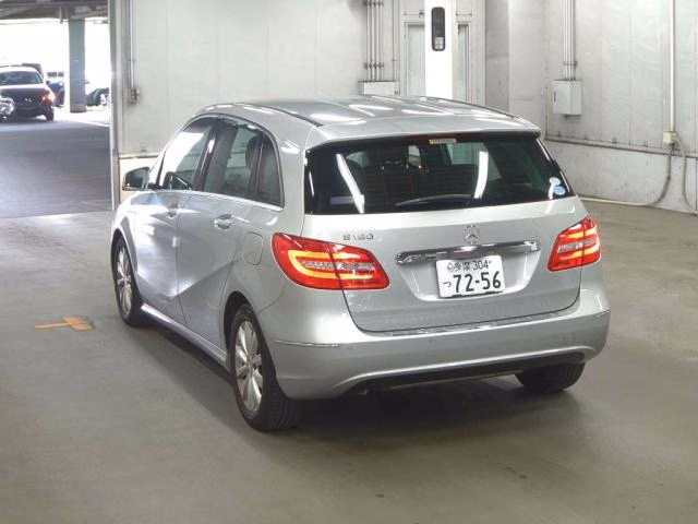 MERCEDES-BENZ B-CLASS