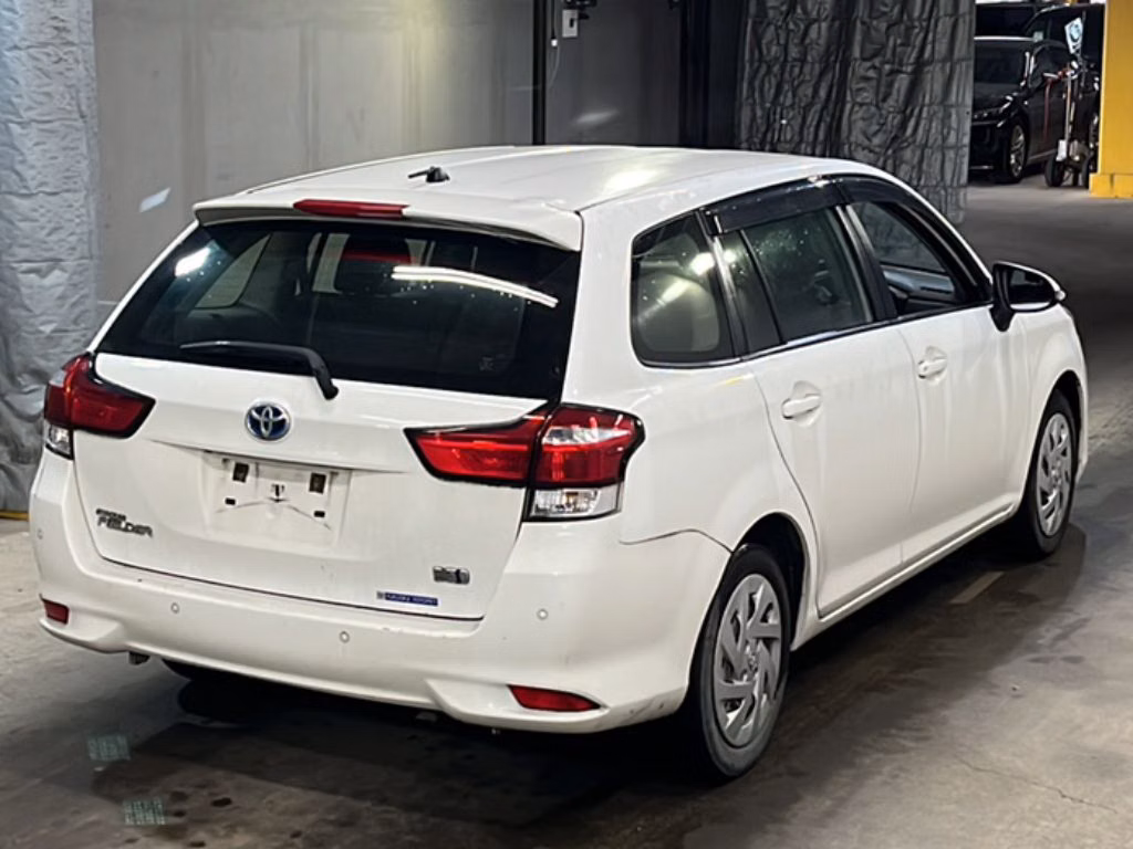TOYOTA COROLLA FIELDER