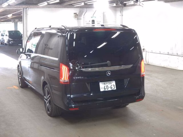 MERCEDES-BENZ V-CLASS